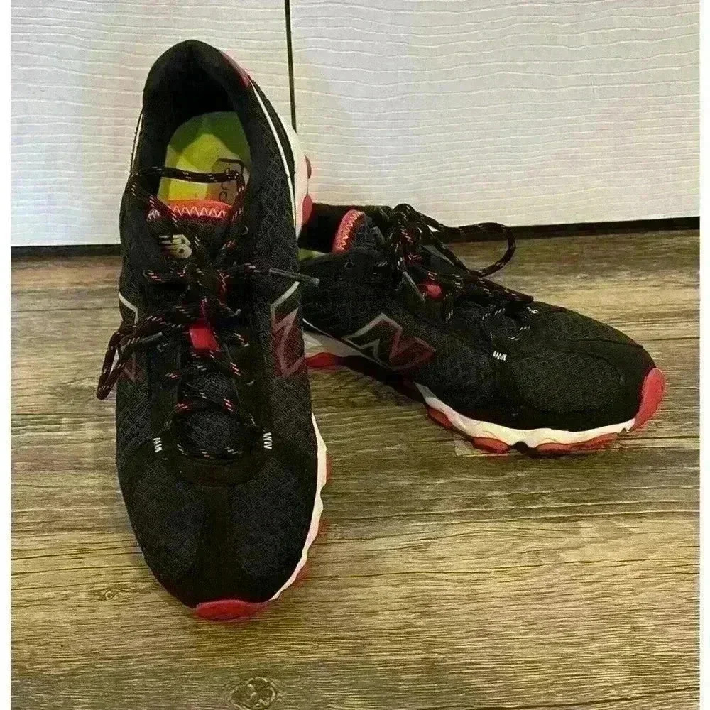 Womens New Balance Lightweight Running Shoes Sz 7.5 “WL661”